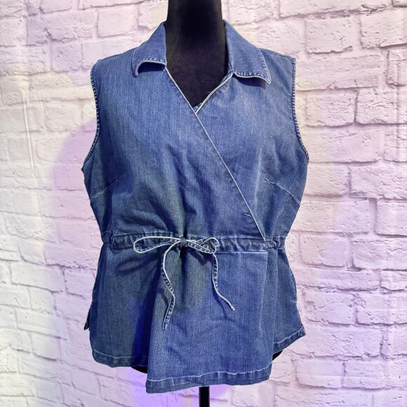 CAROLINA BLUES Stretch Denim Sleeveless Blouse SZ L - Picture 1 of 5